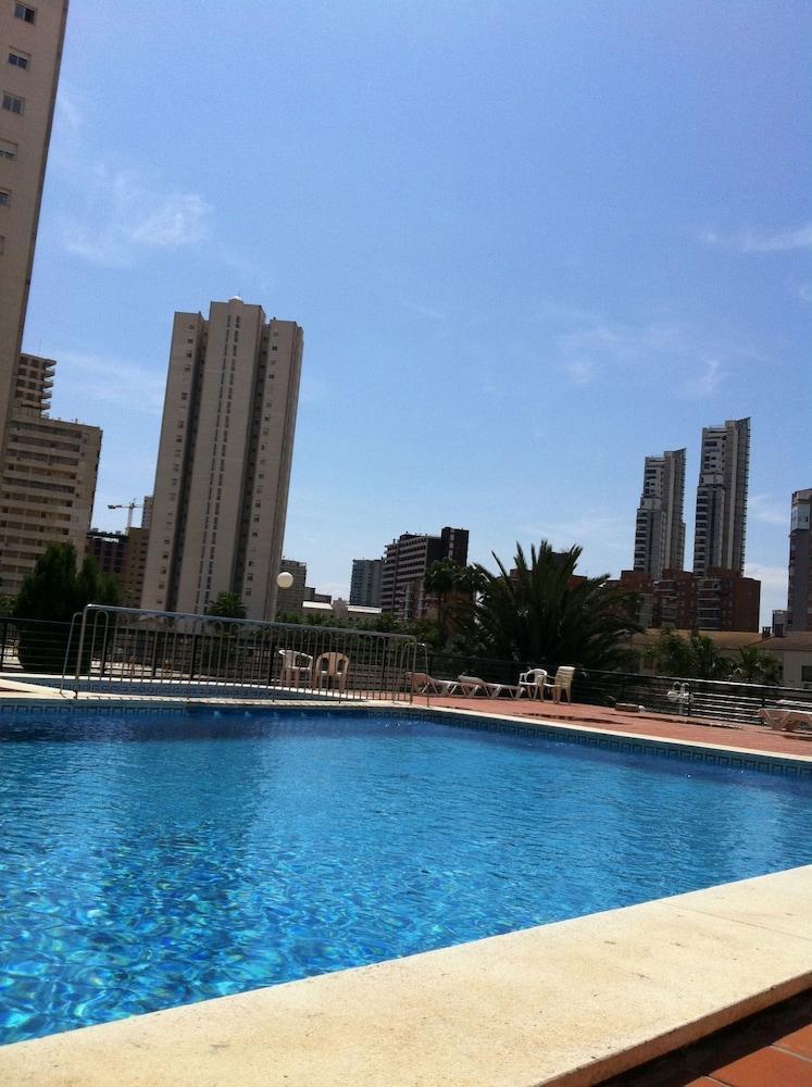 بينايدورم Luxmar Apartaments المظهر الخارجي الصورة